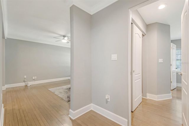 932 MAYFAIR CIRCLE, Orlando, FL 32803