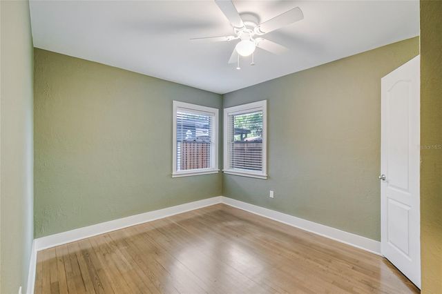 932 MAYFAIR CIRCLE, Orlando, FL 32803