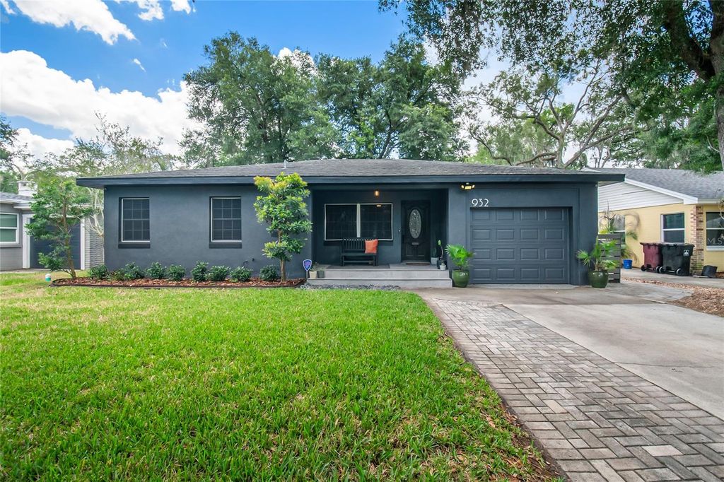 932 MAYFAIR CIRCLE, Orlando, FL 32803