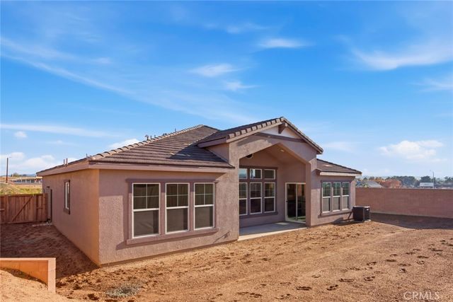 1101 Vinaza Road, Paso Robles, CA 93446