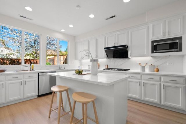 3937 Emerald Isle Lane, San Jose, CA 95135