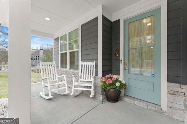 15 Lakeside Way NE, Cartersville, GA 30121