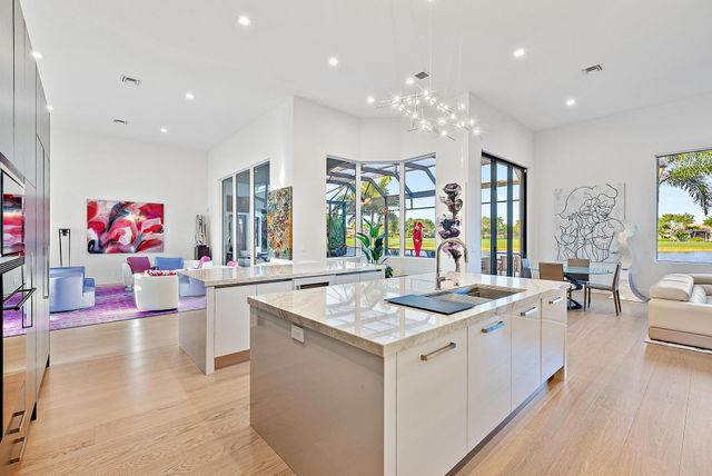 7638 Hawks Landing Drive, West Palm Beach, FL 33412