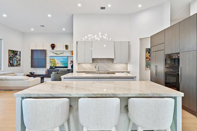 7638 Hawks Landing Drive, West Palm Beach, FL 33412