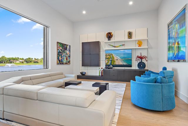 7638 Hawks Landing Drive, West Palm Beach, FL 33412