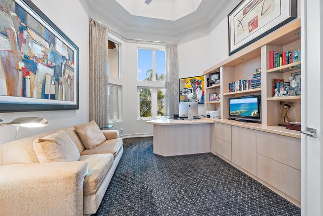 7638 Hawks Landing Drive, West Palm Beach, FL 33412