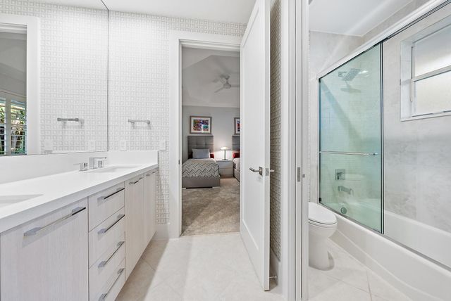 7638 Hawks Landing Drive, West Palm Beach, FL 33412