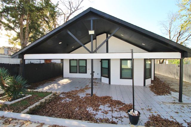 2914 Britton Drive, Dallas, TX 75216