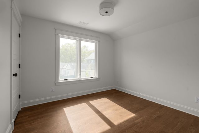 1138 Cahal Ave, Nashville, TN 37206