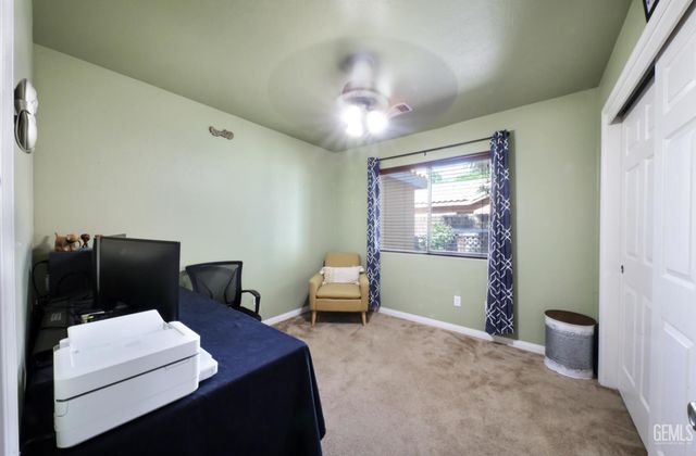 9514 Midnight Creek Way, Bakersfield, CA 93311