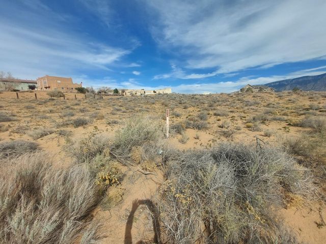 2015 San Pablo Road NE, Rio Rancho, NM 87144