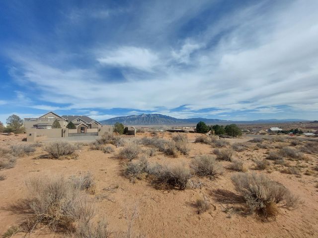 2015 San Pablo Road NE, Rio Rancho, NM 87144