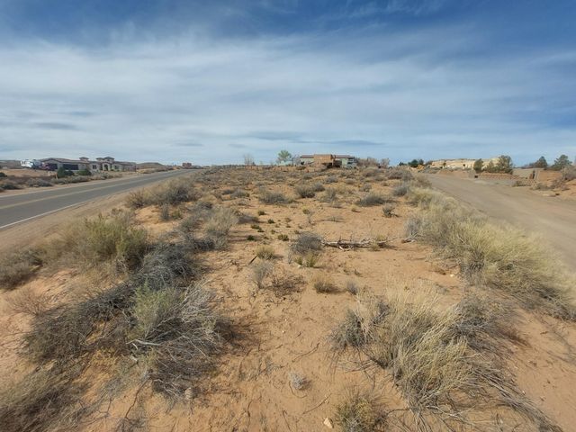 2015 San Pablo Road NE, Rio Rancho, NM 87144