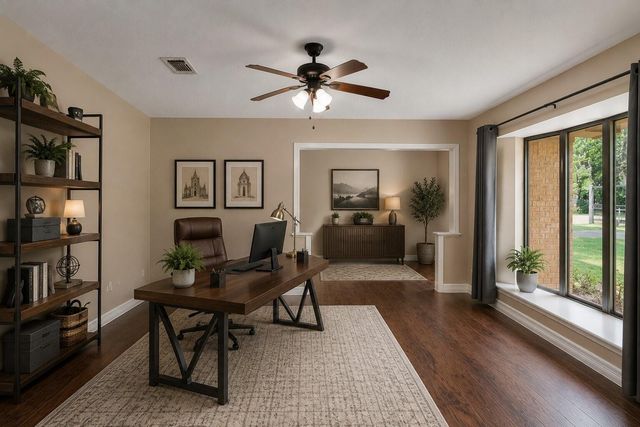 10070 Woodcreek Circle, Willis, TX 77318