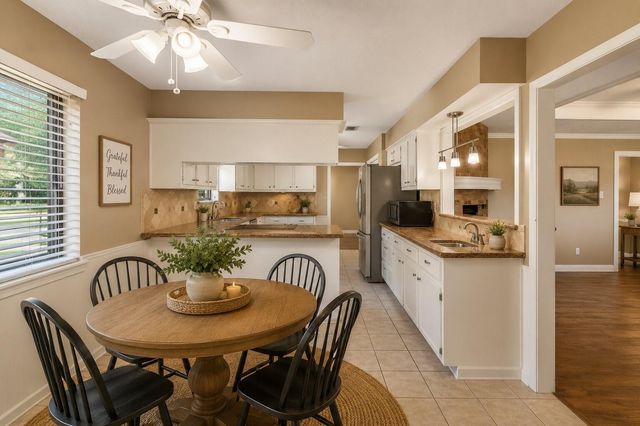 10070 Woodcreek Circle, Willis, TX 77318