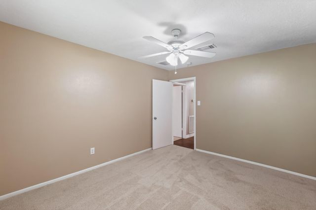 10070 Woodcreek Circle, Willis, TX 77318