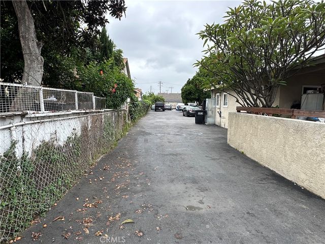 2563 Sastre Ave, El Monte, CA 91733