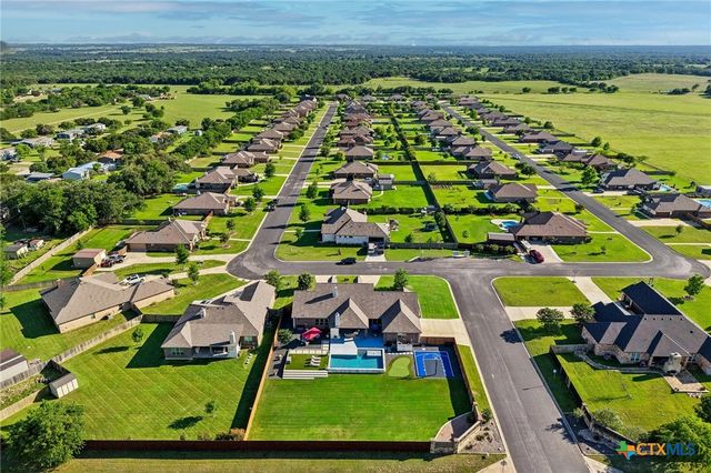 11072 La Paloma Loop, Salado, TX 76571