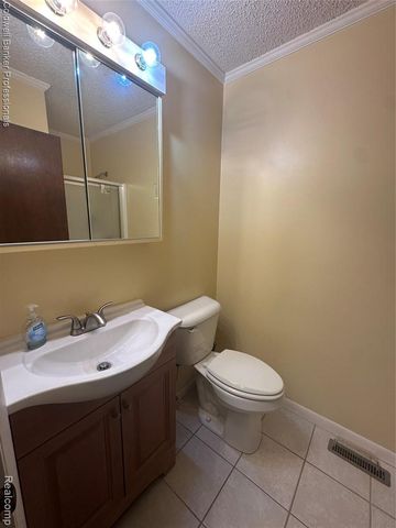 5398 Linger Lane, Lapeer, MI 48446