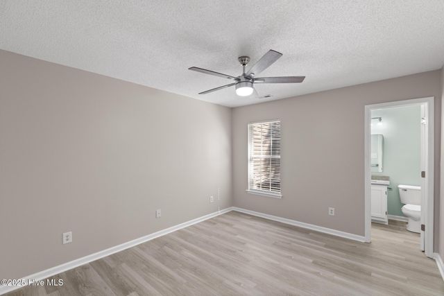 407 Meadowbrook Lane, Jacksonville, NC 28546