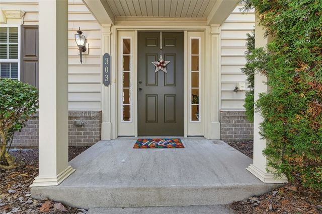 303 Wealdstone Road, Cranberry Twp, PA 16066