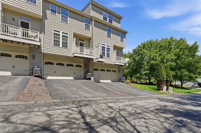 303 Wealdstone Road, Cranberry Twp, PA 16066