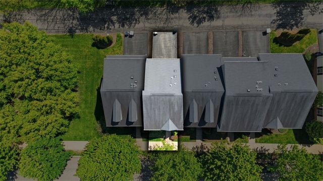 303 Wealdstone Road, Cranberry Twp, PA 16066