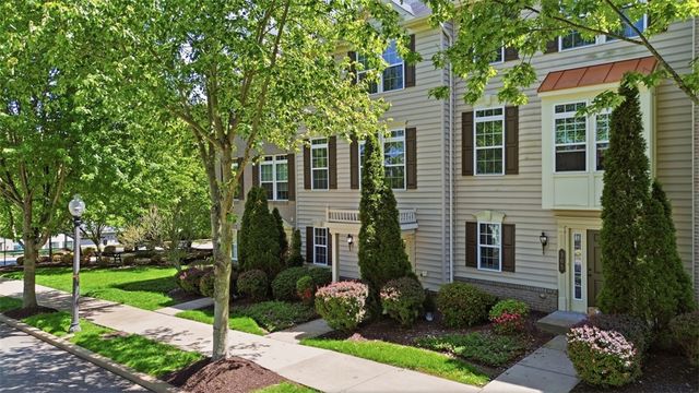 303 Wealdstone Road, Cranberry Twp, PA 16066