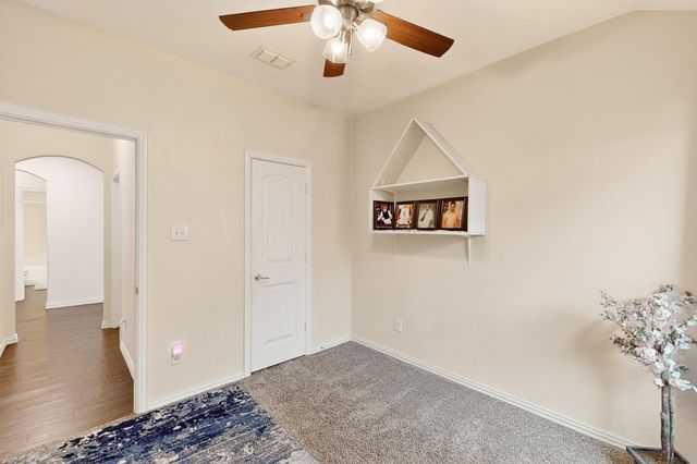 9144 Saint Barts Road, Fort Worth, TX 76123