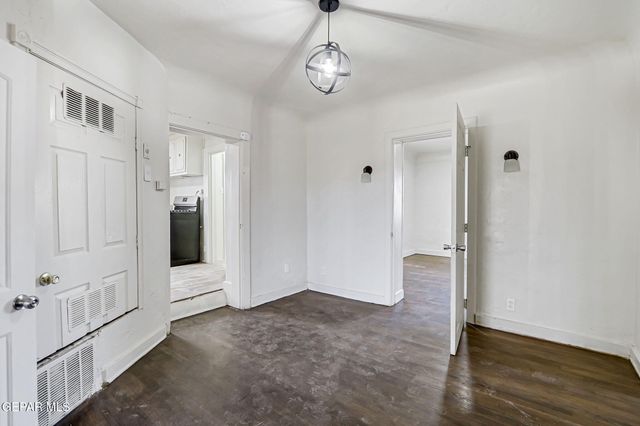 3317 E San Antonio Avenue, El Paso, TX 79905