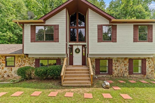 3214 Headrick Circle SE, Dalton, GA 30721