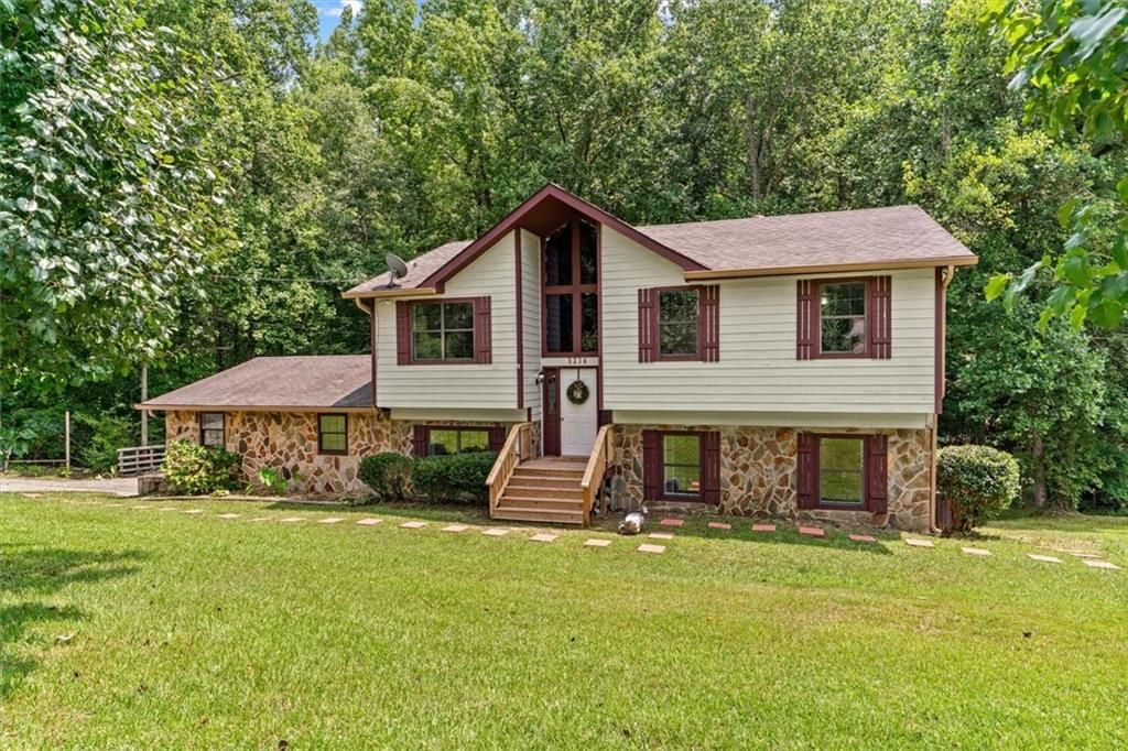 3214 Headrick Circle SE, Dalton, GA 30721