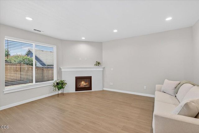 106 Valemont Drive, Eagle Point, OR 97524