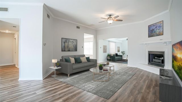 10519 Ravenswood Road, Granbury, TX 76049