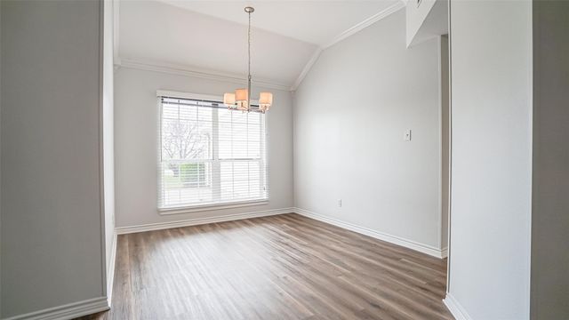 10519 Ravenswood Road, Granbury, TX 76049