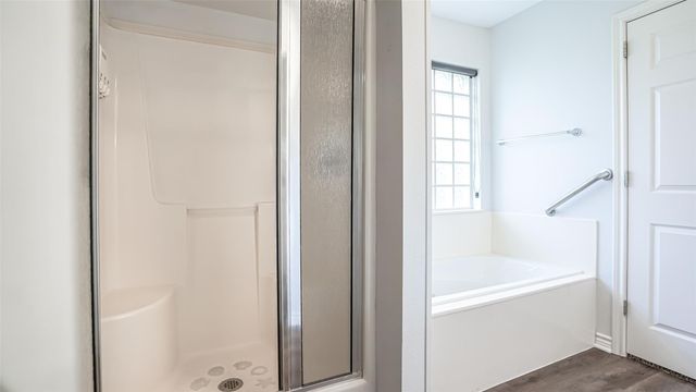 10519 Ravenswood Road, Granbury, TX 76049