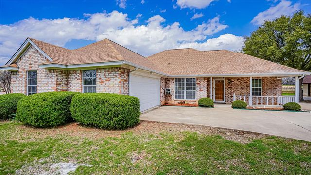 10519 Ravenswood Road, Granbury, TX 76049