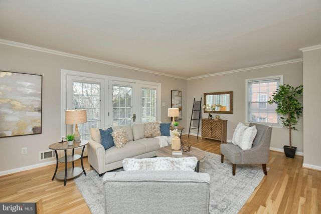 1120 KENSINGTON RD, Mclean, VA 22101