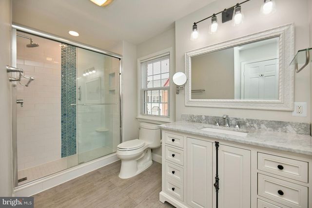 1120 KENSINGTON RD, Mclean, VA 22101