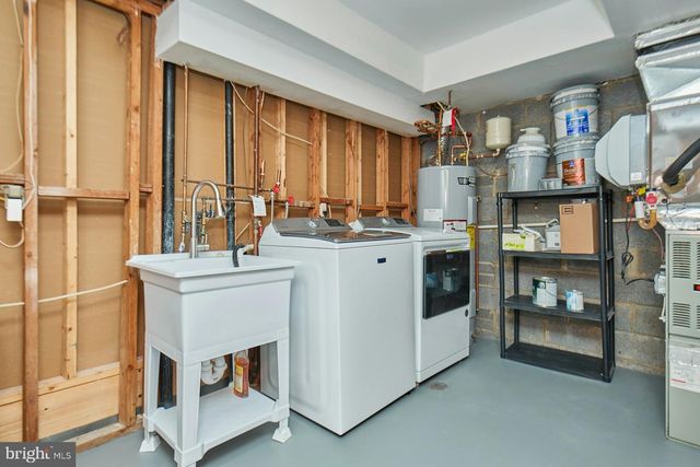 1120 KENSINGTON RD, Mclean, VA 22101