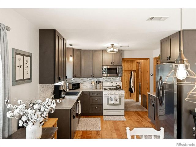 36917 Poudre Canyon Road, Bellvue, CO 80512