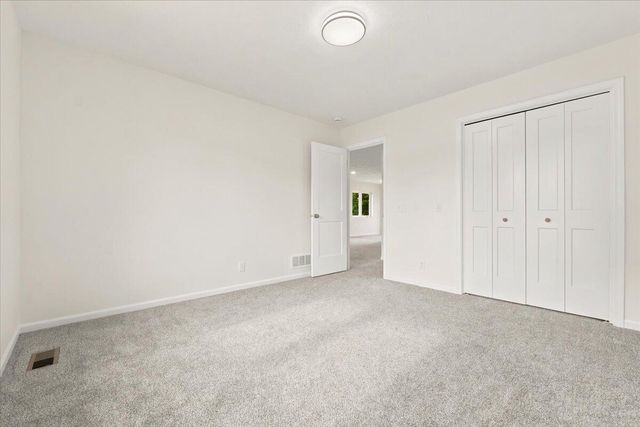 1624 S 11TH Street, Council Bluffs, IA 51501