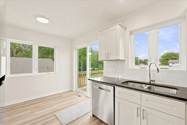 1624 S 11TH Street, Council Bluffs, IA 51501