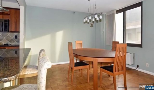 326 Prospect PHJ, Hackensack, NJ 07601