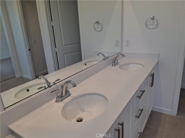 31351 Siskiyou Court, Winchester, CA 92596