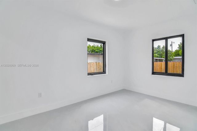 85 SW 30th Avenue, Miami, FL 33135