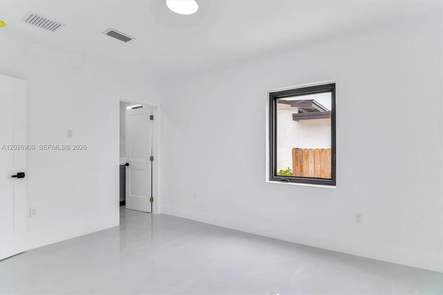85 SW 30th Avenue, Miami, FL 33135