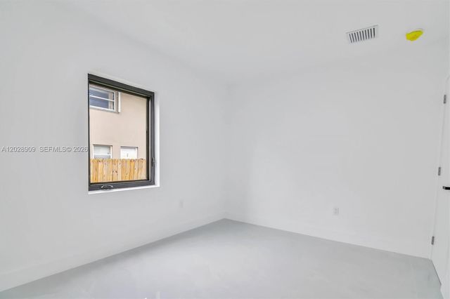 85 SW 30th Avenue, Miami, FL 33135