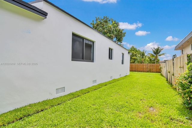 85 SW 30th Avenue, Miami, FL 33135