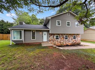 4909 Old Norcross Road, Duluth, GA 30096